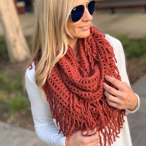 AUTUMN AIR INFINITY SCARF-BRICK - Picture 2 of 6